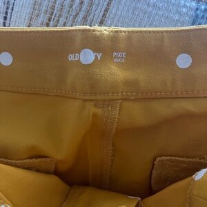 Old Navy Polka Dot Pants in Yellow and White
